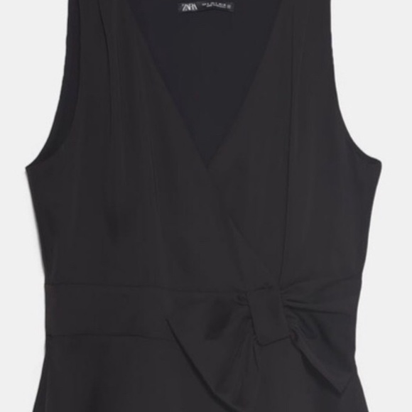 BRAND NEW Zara blouse with waist bow. Size S. - Picture 2 of 2